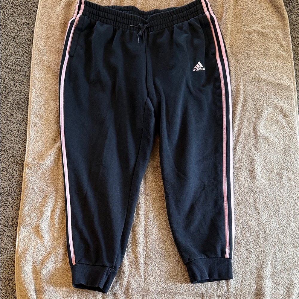 Women's Adidas Fleece sweat pants